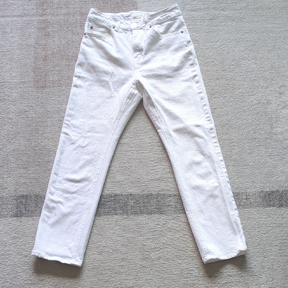 H&M Women's Straight Leg White Jeans Size 4
